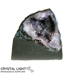 Amethyst Geodes: Amethyst Geode