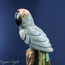 Animals: Bird Sculpture