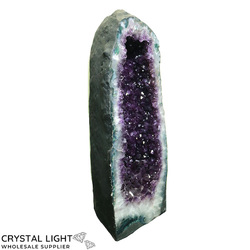 Amethyst Geodes: Amethyst Geode (A-Grade)