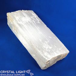 Single Rough Listings: Selenite Log