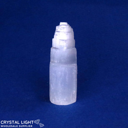 Selenite: Selenite Tower Small /10cm