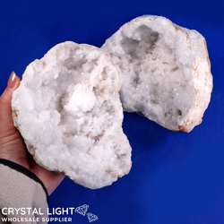Quartz Geodes: Quartz Geode Medium (A-Grade)