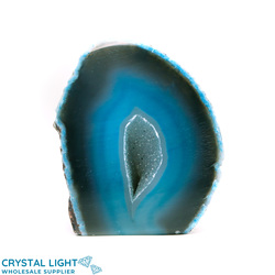Agate Geodes: Teal Agate Cut Base Geode