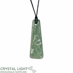 Necklaces: New Zealand Greenstone Necklace