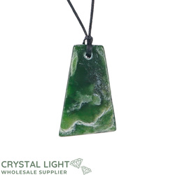 Necklaces: New Zealand Greenstone Necklace