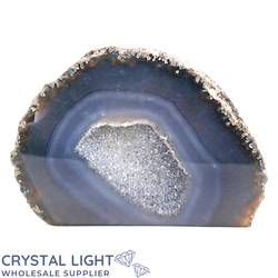 Agate Geodes: Agate Cut Base Geode