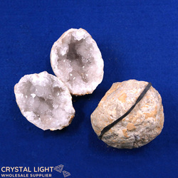Quartz Geodes: Quartz Geode Extra Small