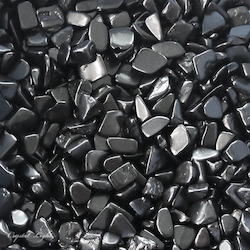 Tumbles by Weight: Shungite Large Chip/ 100g