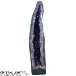 Amethyst Geodes: Amethyst Geode (A-Grade)